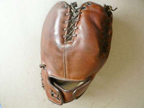 Spalding 160T Back